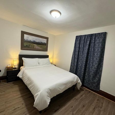 Comfy Getaway, 5 Bed, Sleeps 9, Walk To Falls! 尼亚加拉瀑布 外观 照片